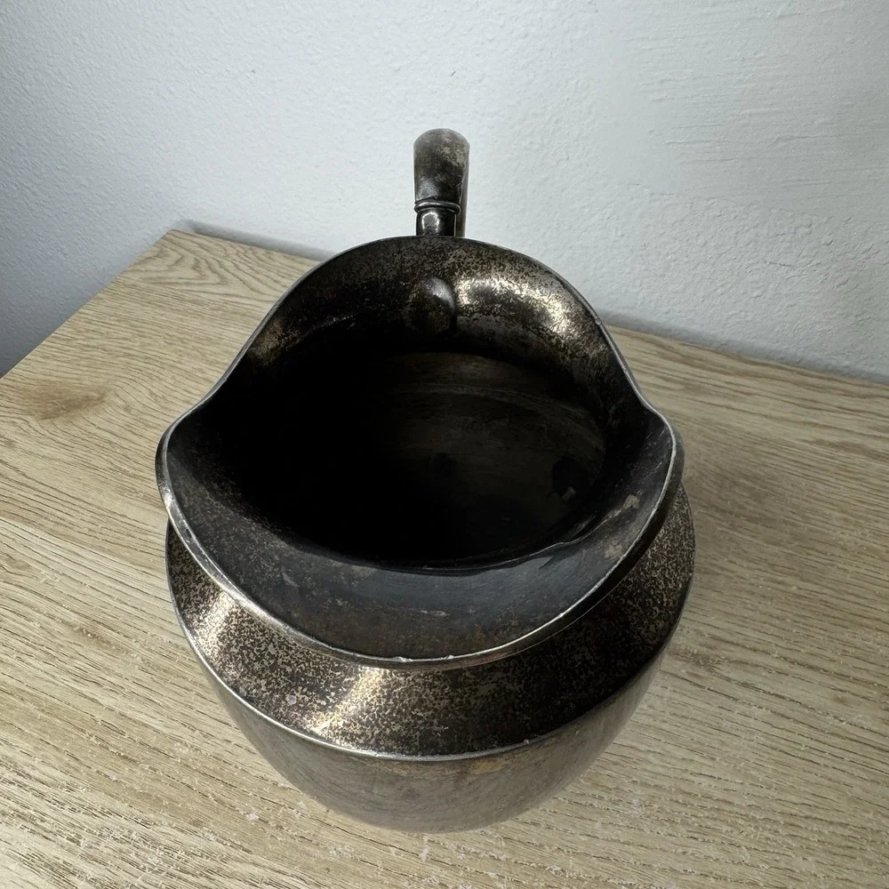 Superior‎ Silver Plate Pitcher Elegant Vintage 7028 - Scratches & Dents 8